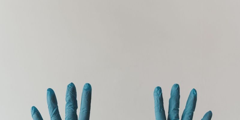 Green Glove Hands Health Ins Pic 2021